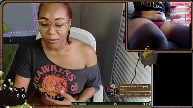 Snapshot of Cheybaaee chatting on 07/07/26, 05:38 Cheybaaee online show from 07/07/26, 05:38