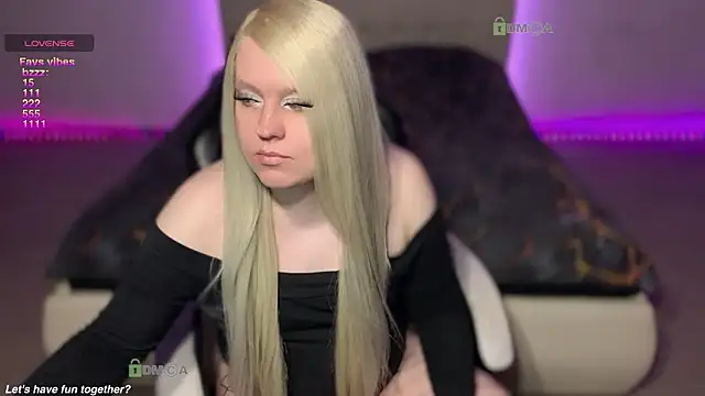 camsmiley online show from 05/10/26, 07:38