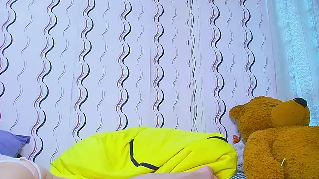 Asiannina online show from 10/22/25, 02:55