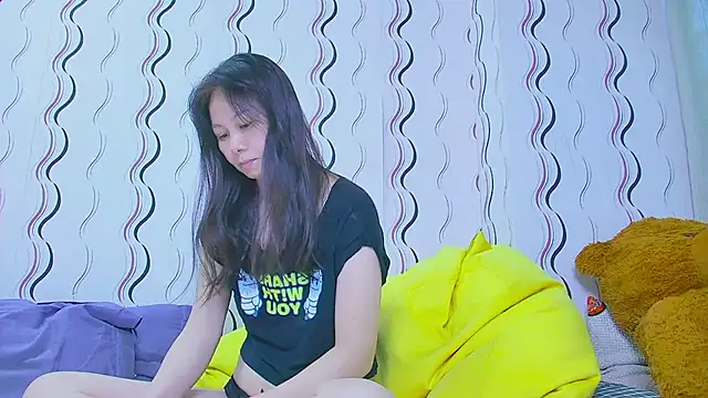 Asiannina online show from 10/29/25, 07:29