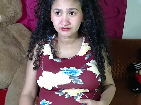 Snapshot of Petite_schoolgirlx chatting on 10/20/25, 10:10 Petite schoolgirlx online show from 10/20/25, 10:10