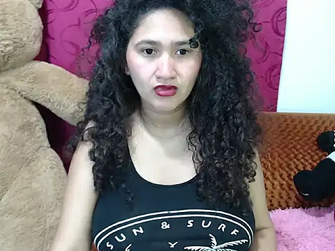 Snapshot of Petite_schoolgirlx chatting on 10/08/25, 11:38 Petite schoolgirlx online show from 10/08/25, 11:38
