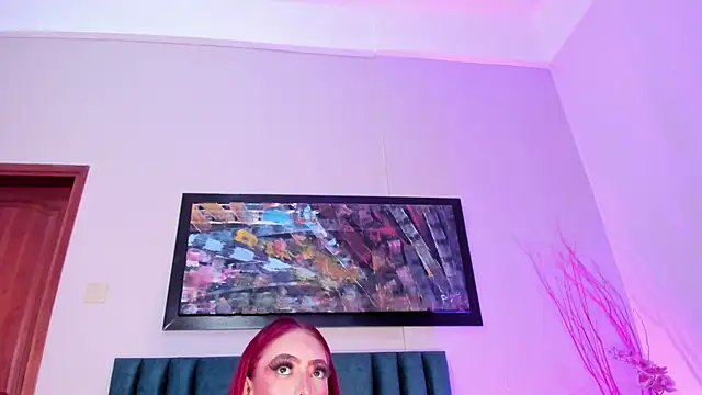 Snapshot of JupiteFox chatting on 02/07/26, 12:51 JupiteFox online show from 02/07/26, 12:51