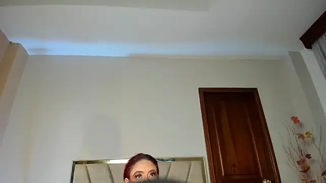 JupiteFox online show from 04/22/26, 01:01