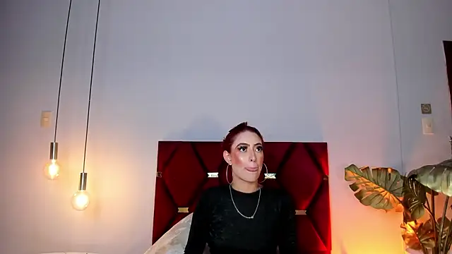 Snapshot of JupiteFox chatting on 02/04/26, 01:33 JupiteFox online show from 02/04/26, 01:33