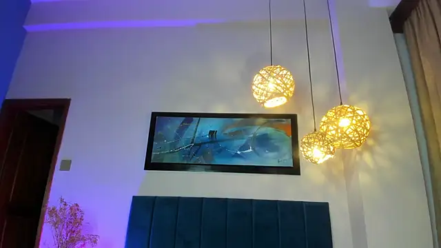 JupiteFox online show from 11/18/25, 11:59