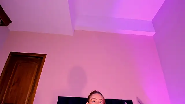 JupiteFox online show from 03/10/26, 01:09