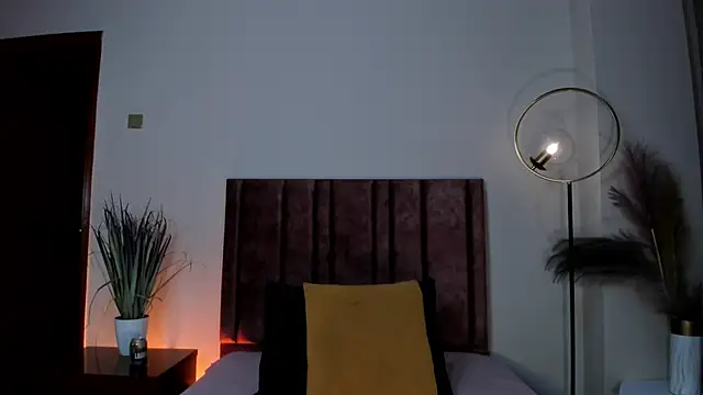 JupiteFox online show from 05/07/26, 11:52