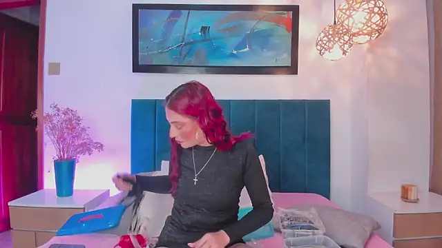 JupiteFox online show from 09/30/25, 01:00