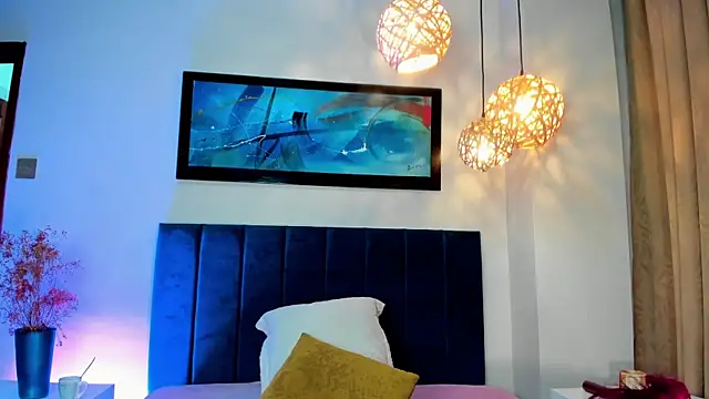 Snapshot of JupiteFox chatting on 02/05/26, 11:44 JupiteFox online show from 02/05/26, 11:44