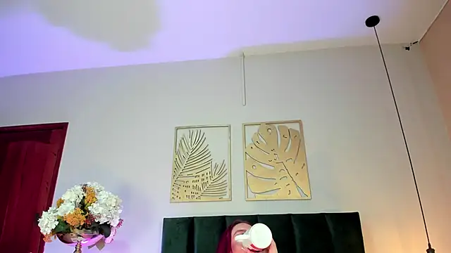 JupiteFox online show from 04/11/26, 01:46