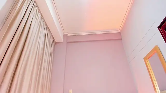 JupiteFox online show from 12/13/25, 08:04