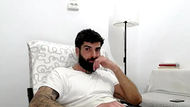 Verycutex online show from 12/19/25, 10:12