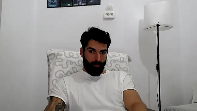 Verycutex online show from 11/20/25, 08:15