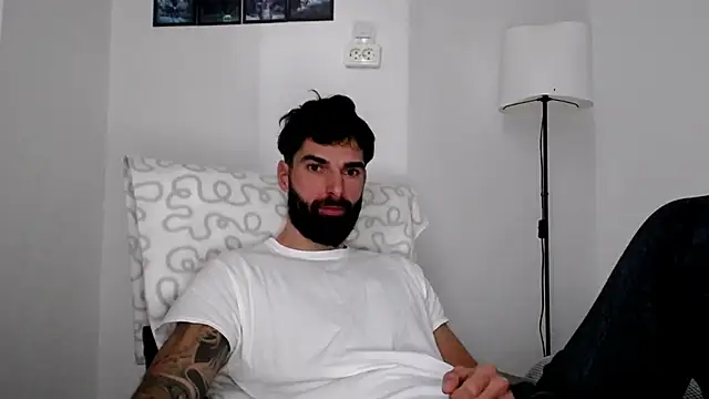 Verycutex online show from 01/14/26, 07:45