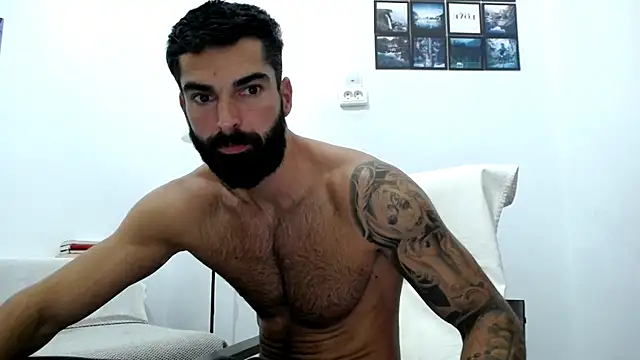 Verycutex online show from 10/02/25, 05:33