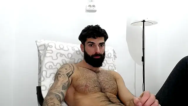 Verycutex online show from 12/18/25, 04:00