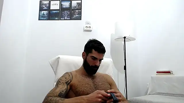 Verycutex online show from 10/20/25, 02:39