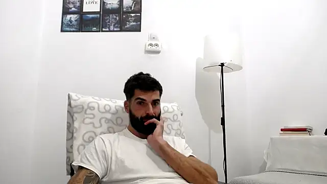 Verycutex online show from 10/30/25, 07:00