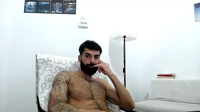 Verycutex online show from 11/03/25, 02:20