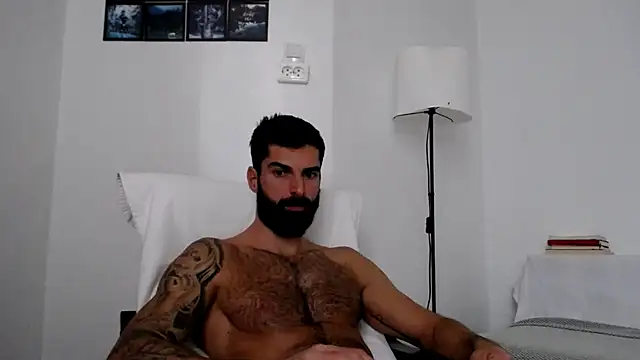 Verycutex online show from 10/22/25, 07:19