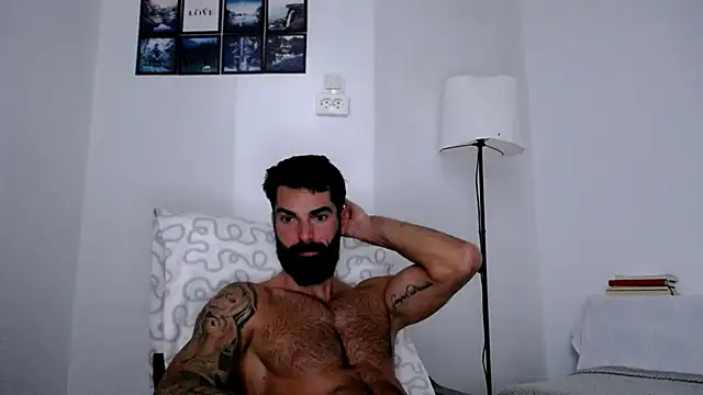 Verycutex online show from 10/30/25, 06:55