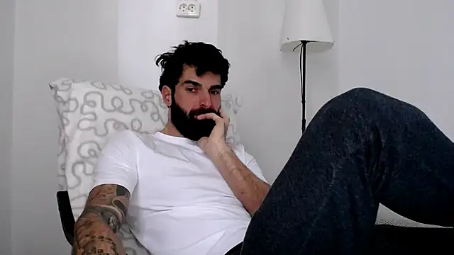 Verycutex online show from 02/03/26, 08:08