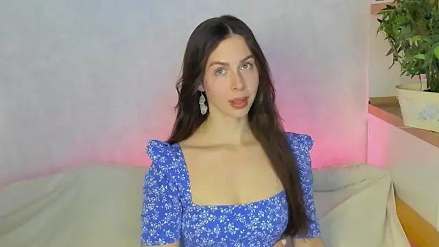 Snapshot of Teresa_Hardly chatting on 11/17/25, 07:51 Teresa Hardly online show from 11/17/25, 07:51