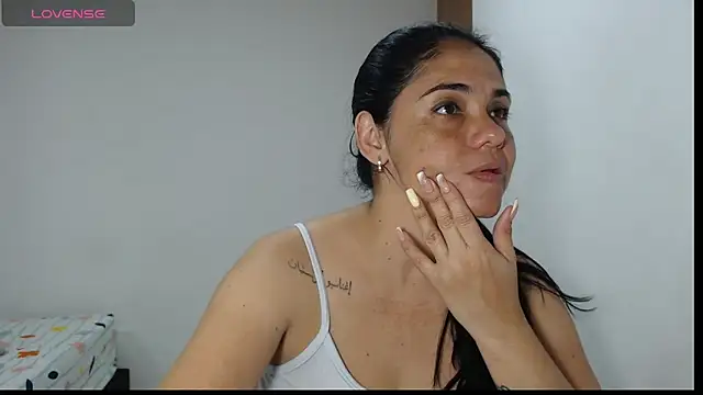 selena ferri online show from 09/24/25, 09:54