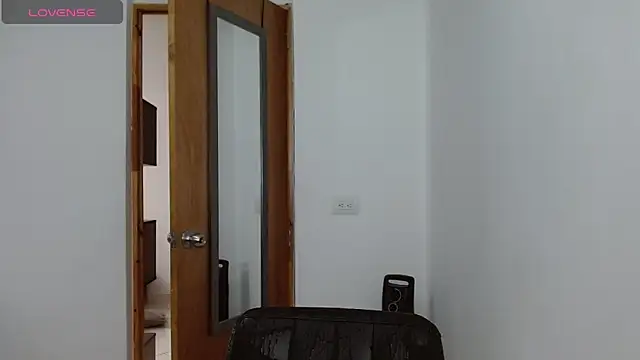 selena ferri online show from 03/27/26, 09:27