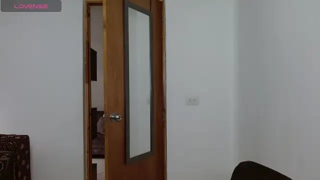 selena ferri online show from 04/01/26, 09:45