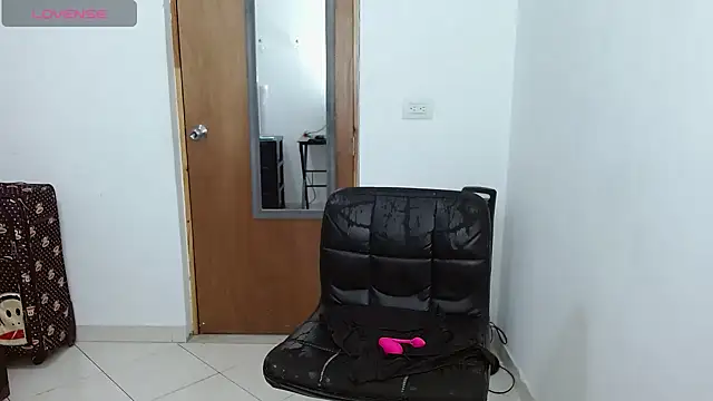 selena ferri online show from 04/05/26, 10:38