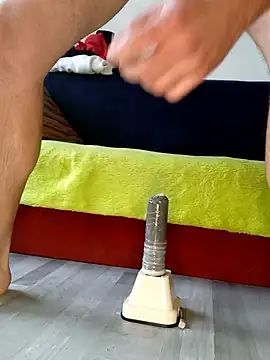 milosek81 online show from 11/03/25, 01:47