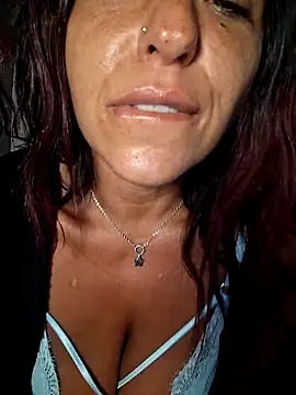 allyson22andy online show from 11/11/25, 09:42