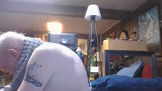 Makowboy online show from 11/11/25, 10:37