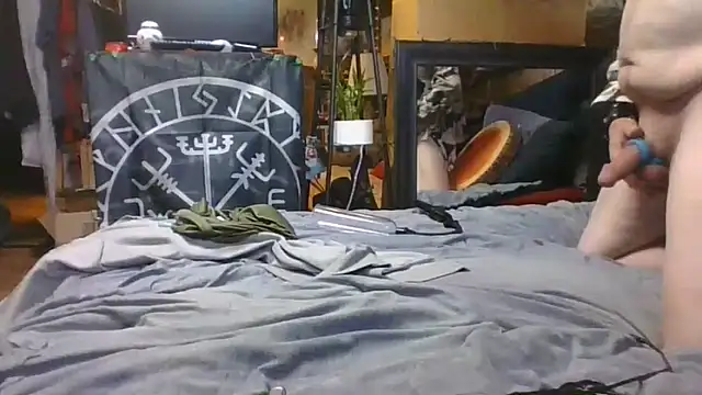 Makowboy online show from 12/02/25, 03:36