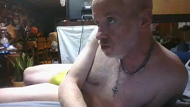 Makowboy online show from 10/18/25, 02:35