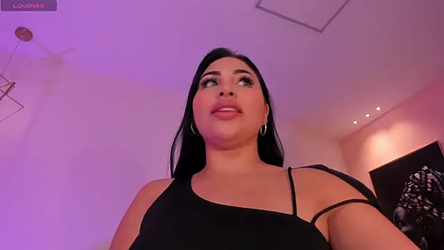 MiaRoberts1 online show from 03/05/26, 09:11