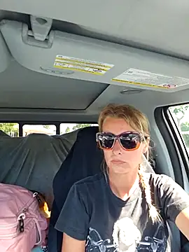 AsiaGoesPro online show from 12/16/25, 06:01