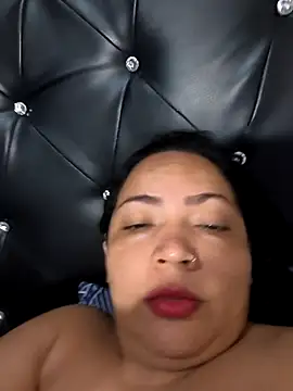 NIKOLE1301 online show from 12/16/25, 09:52