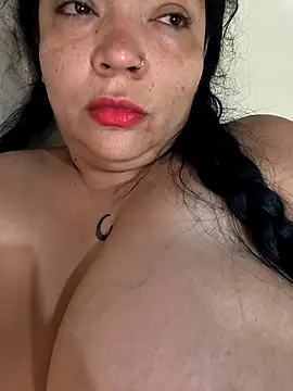 NIKOLE1301 online show from 11/26/25, 06:52