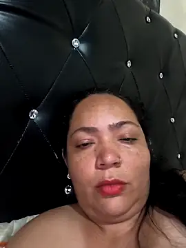 NIKOLE1301 online show from 05/12/26, 08:48