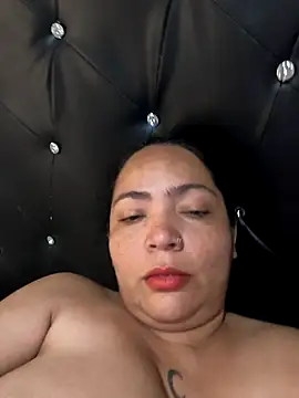 NIKOLE1301 online show from 04/24/26, 03:36