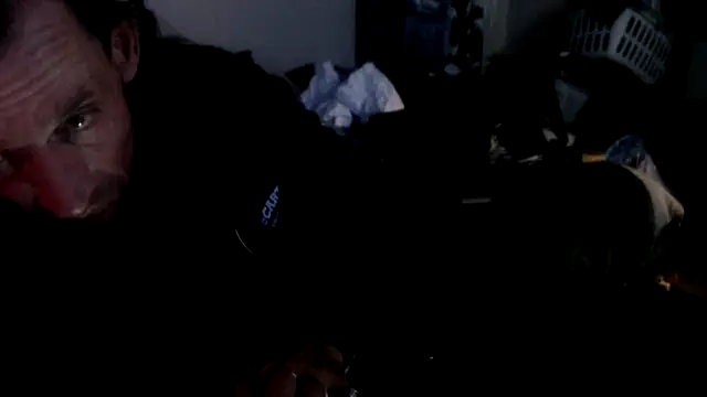 Snapshot of lickthecat chatting on 10/11/25, 11:44 lickthecat online show from 10/11/25, 11:44