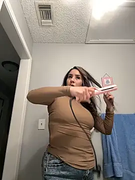 Aw ThROAt9 online show from 03/17/26, 12:57