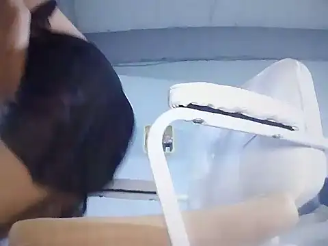 Alice 0707 online show from 10/29/25, 05:28