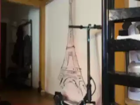 Snapshot of Sportparis4 chatting on 12/20/24, 09:17 Sportparis4 online show from 12/20/24, 09:17