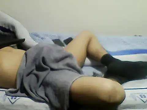 Snapshot of sebastian_aries chatting on 10/18/25, 05:09 sebastian aries online show from 10/18/25, 05:09