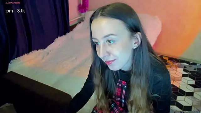 Snapshot of CurlySteph chatting on 01/22/25, 08:28 CurlySteph online show from 01/22/25, 08:28