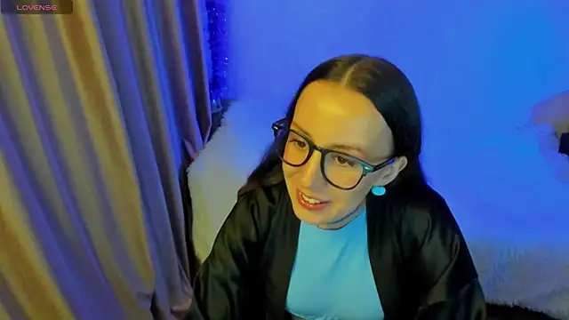 CurlySteph online show from 10/24/25, 05:56